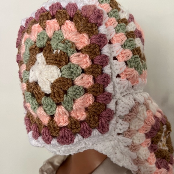 Granny Square Free form Hoodie Wrap Personalized main image 8